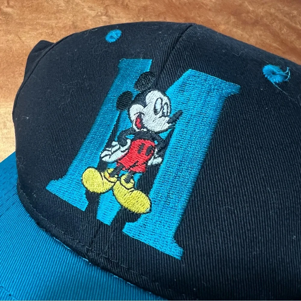 Vintage Disney Mickey Mouse embroidered adjustable baseball hats one size